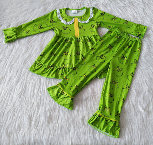 Girls Christmas Long Sleeve Green Pajamas Set