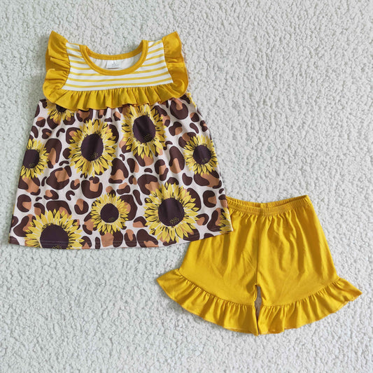 Summer Sunflower Outfit
